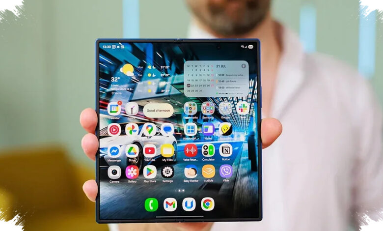 Galaxy Z Fold8 Berubah Lebih Lebar, Fold8 Ultra Dirumorkan Bawa Kamera 200 MP